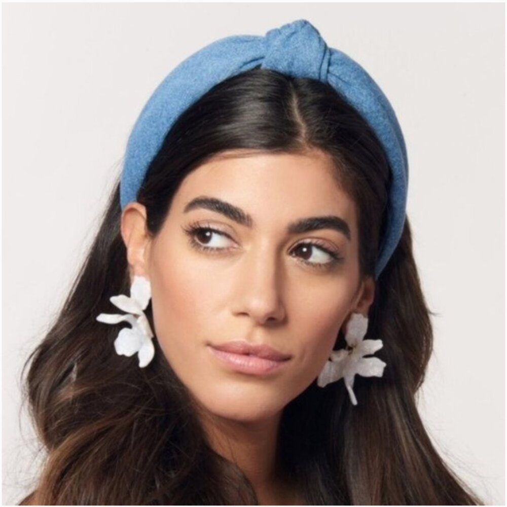 NWOT Lele Sadoughi Small Paper Lily Earrings